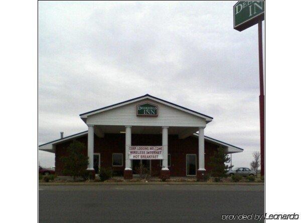 Deerfield Inn And Suites Steele Eksteriør bilde
